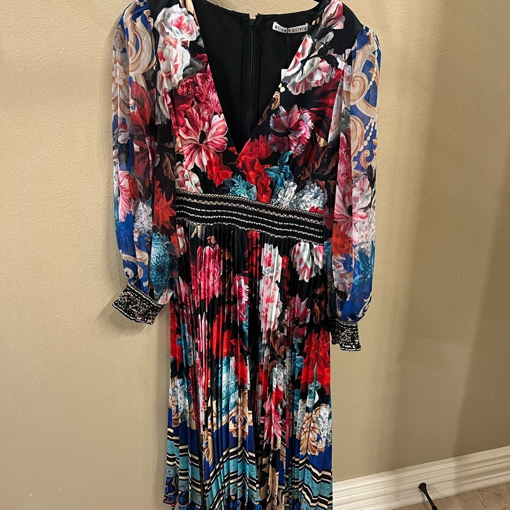 The Perfect Day Dress by Alice and Olivia